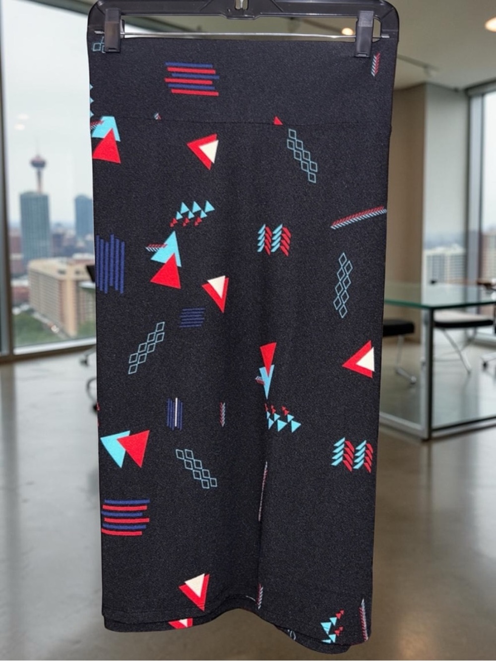 3X Geometric Pencil Skirt